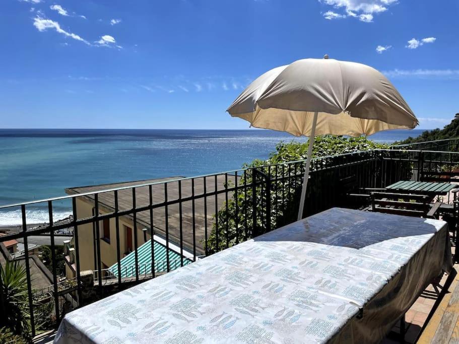 Ocean View Villa With Fast Wi-Fi And Elevator To Town Levanto Exterior foto